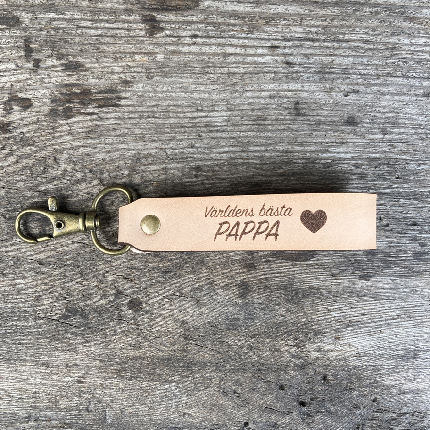 Nyckelring i läder med gravyr - Bild 3