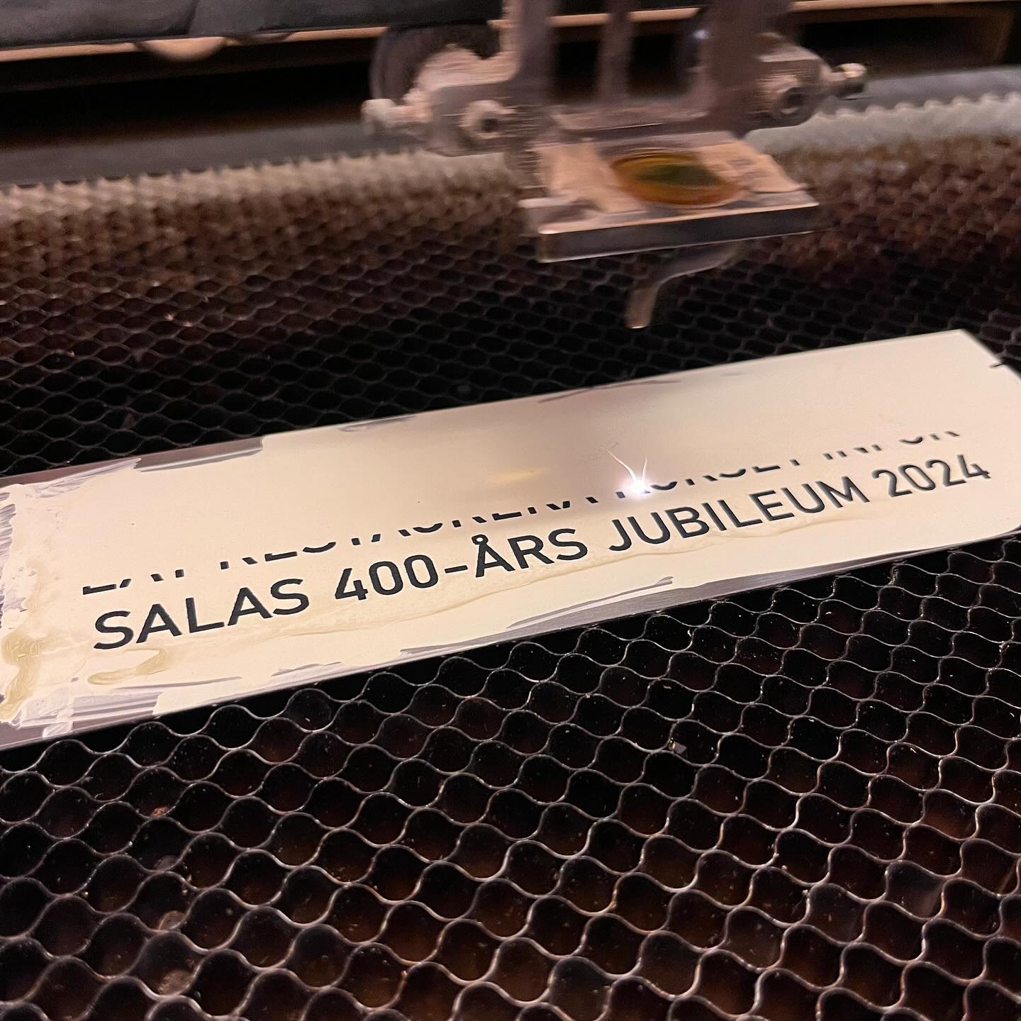 Akrylplast – Sala laser